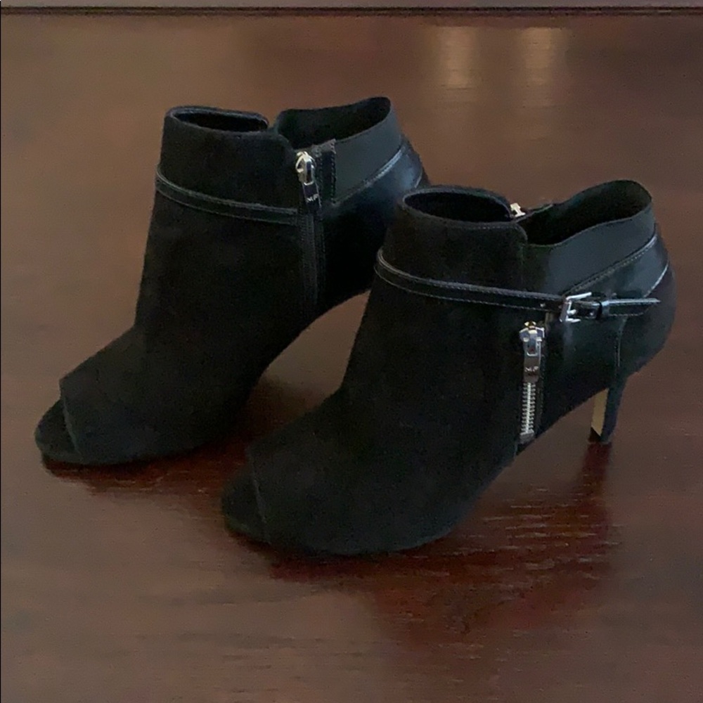 NEW Marc Fisher Savory Open Toed Bootie w box - Picture 5 of 8